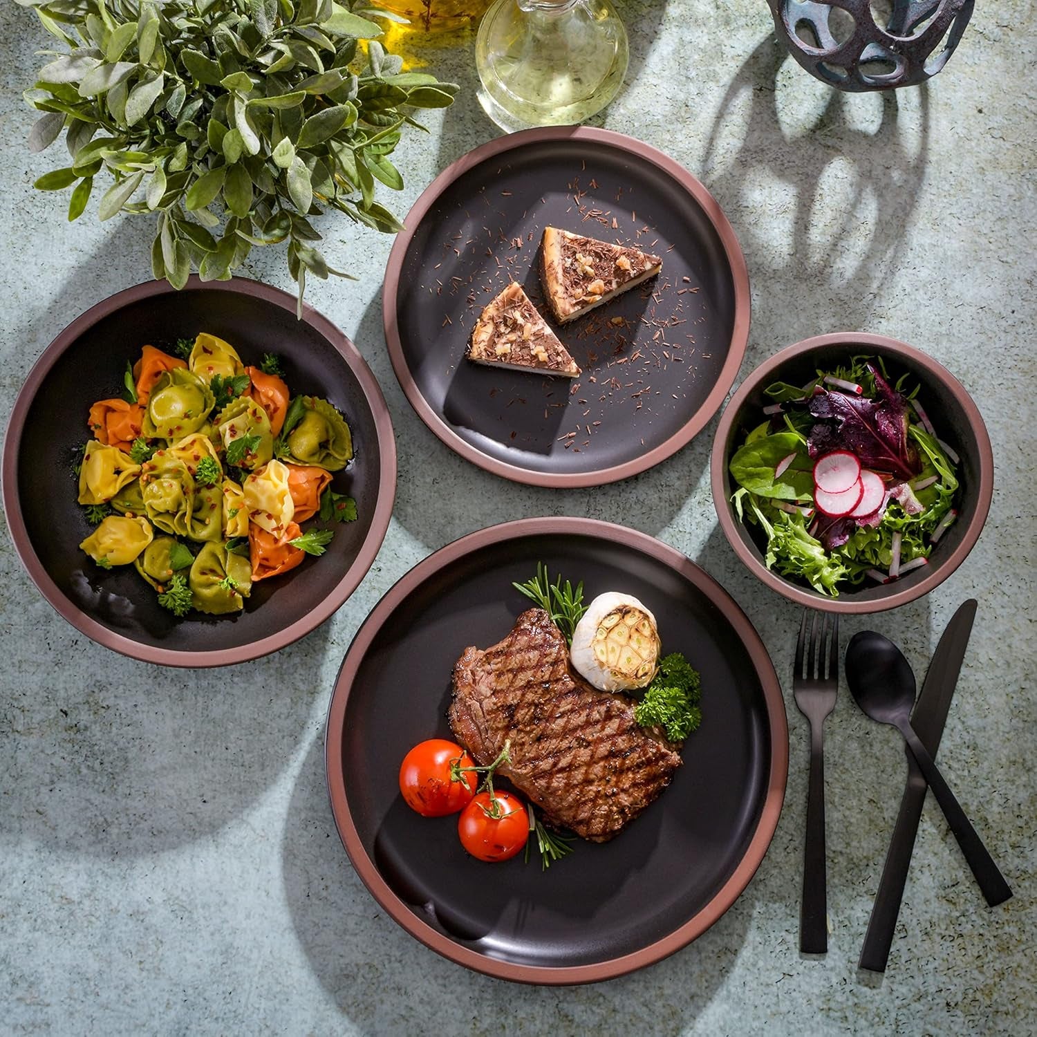 Lagos Coupe Geschirrset, Service für 4 Personen (16 Stück), schwarz