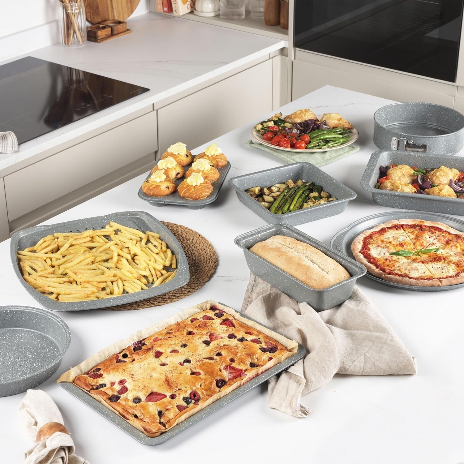 Salter, baking trays, various shapes and sizes, gray Molds and baking trays Naty Shop