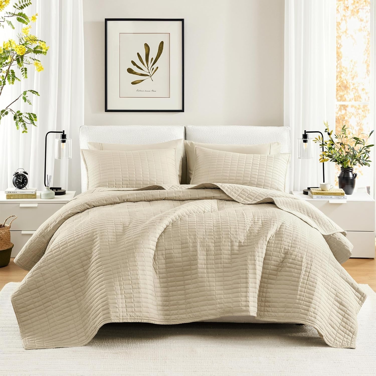 Comfort Spaces Kienna Quilt Set, Luxury Double Stitch Summer Blanket, Lightweight, Soft, Year Round Bedding, Matching Pillowcase, White, Blanket for King Size Beds (264.2 X 228.6 Cm), Naty Shop Quilts & Quilts Ivory King/Cal King(104"X90")
