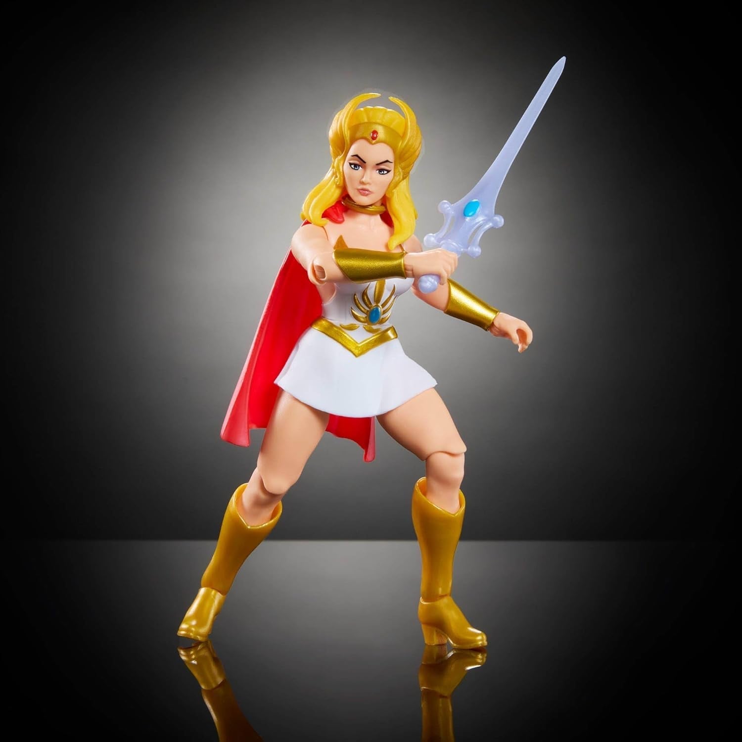 Masters of the Universe Origins figurină de acțiune She-Ra din colecția de desene animate, aproximativ 14 cm înălțime, eroină din televiziunea anilor 1980, prințesa puterii, design detaliat și accesorii, JBM76 Action figures Naty Shop