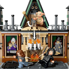 LEGO Harry Potter Malfoy Family Country Estate, fantastic toy to collect and display, gift for boys, girls and fans of the wizarding world, gift idea with 9 minifigures 76453 Building sets Besuche den LEGO-Store