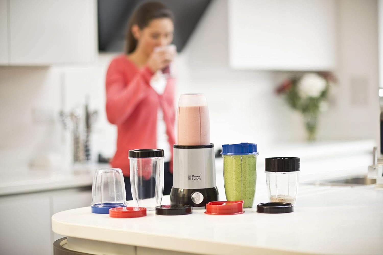 Russell Hobbs Mixer [Multifunktions- Standmixer] Nutriboost (Inkl. 5 Bpa-Freie Und Spülmaschinengeeignete Behälter + Deckel, 22,000 U/Min, 0.9 Ps-Motor) Elektrischer, Smoothie-Maker 23180-56 Kitchen Naty Shop