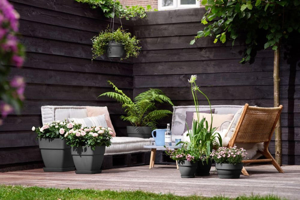 elho Vibia Campana Jardinieră suspendată 26 - Ghiveci suspendat pentru flori - Ghiveci pentru plante de exterior - Ø 26,0 x H 18,4 cm - Negru/Antracit