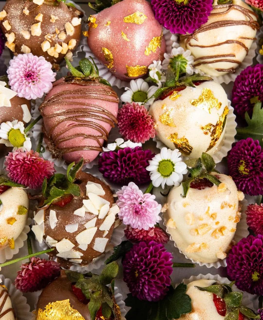 RUF Fairy Dust Edible Glitter Dust in a Pump Spray Bottle 10 Grams Sprinkles Naty Shop