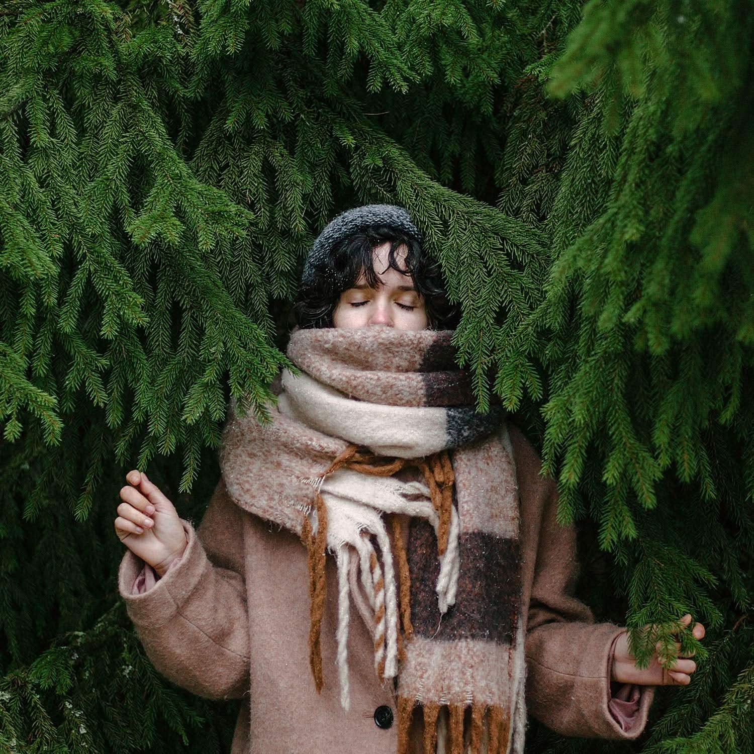 WELEDA, cosmetice naturale Organic Bath Essence cu uleiuri esențiale de molid și brad argintiu pentru relaxare și îngrijire, aditiv de baie pentru forță interioară, 200 ml Duș și baie Naty Shop