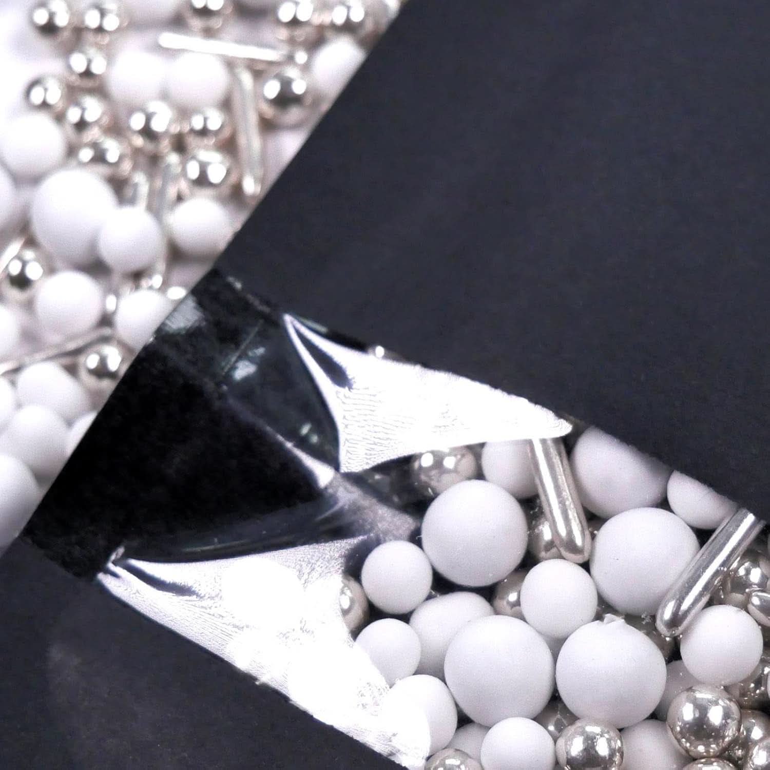 Streusel Hero Chocolate Mix Silver White Sprinkles, 40 grams Naty Shop