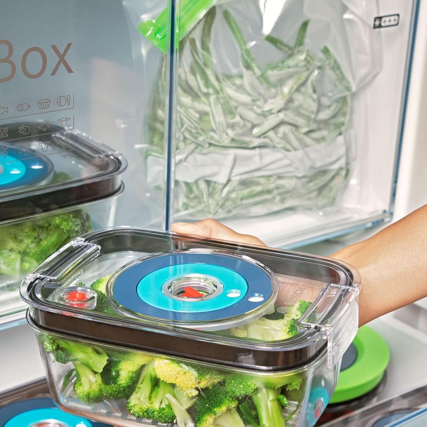 Bosch Stabmixer Ergomixx MS6CB61V1, Vakuum-Funktion, Edelstahl-Mixfuß, Mix- Und Messbecher, Vakuum-Pumpe, Vakuum-Beutel, Vakuum-Frischhaltedose, 12 Stufen plus Turbo, 1000 W, Schwarz/Anthrazit Kitchen Naty Shop