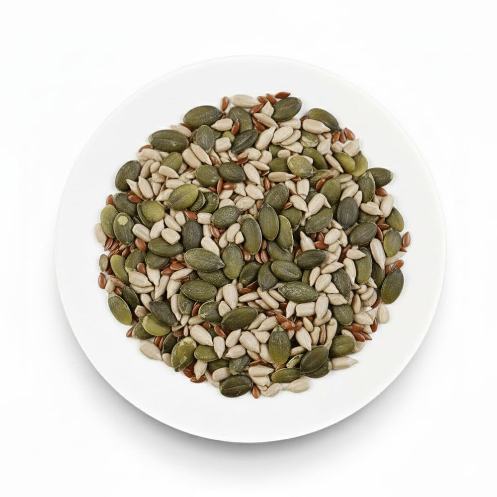Organic Omega Seed Mix 3 kg (mixture of pumpkin, sunflower and flax seeds), a blend of 3 whole raw oilseeds, rich in protein, fiber and omega-3 fatty acids