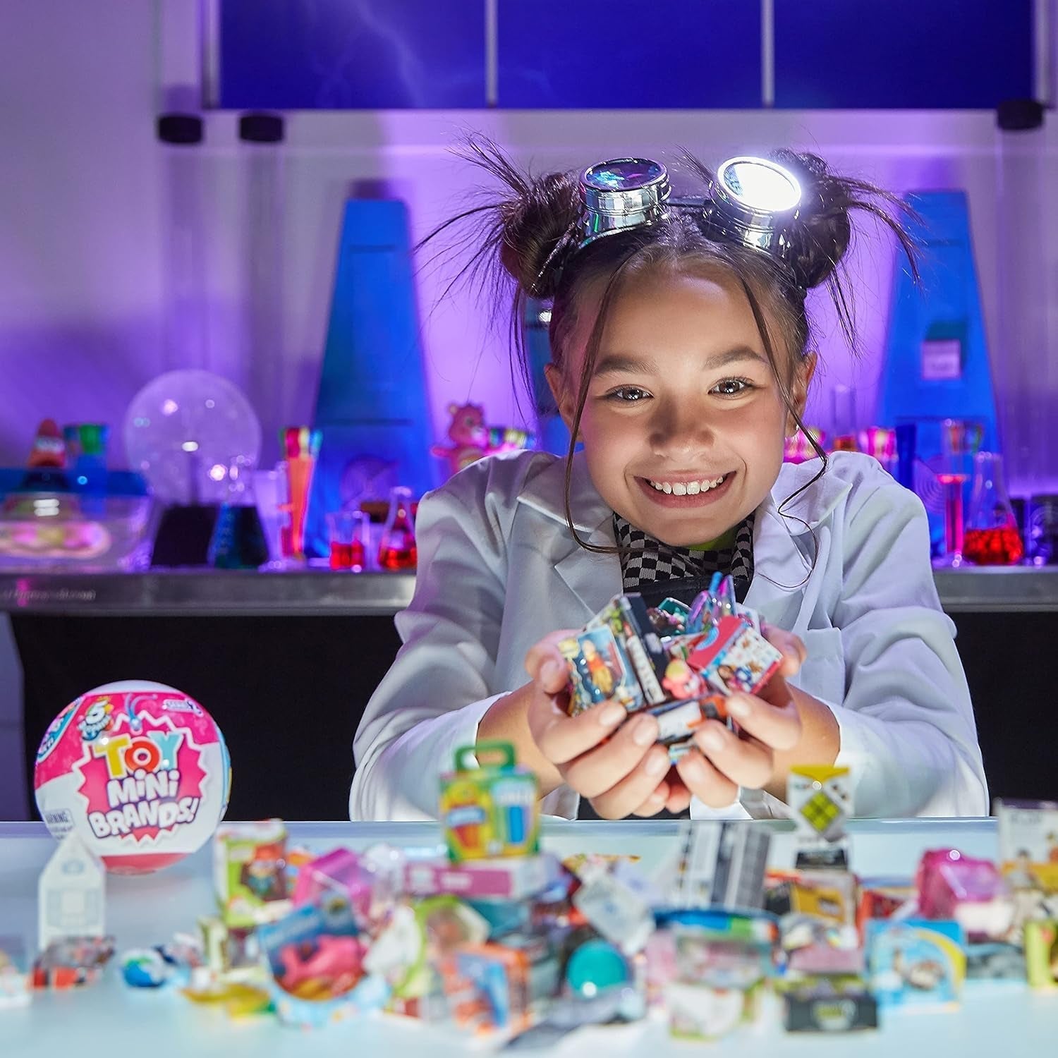 5 Surprise Toy Mini Brands Series 2 Collection Folder și 3 capsule Surprise de la ZURU Action figures Naty Shop