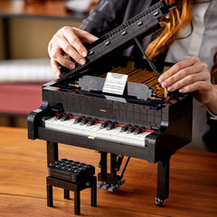 LEGO Ideas Concert Wing (21323); Bauset; Ihr eigener Konzertflügel; tolles Modellbauprojekt estimated Pianisten, Musiker, Musikliebhaber oder Bastler (3.662 Teile)