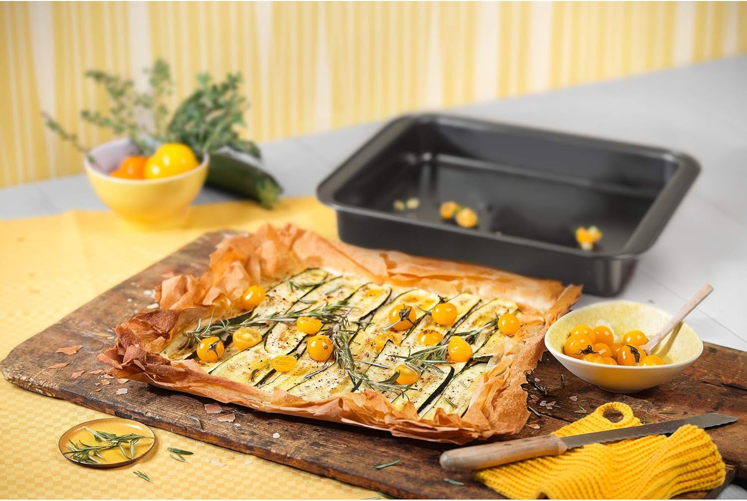 Original Kaiser Classic Brat- Und Auflaufform Groß 39 X 30 X 6 Cm, Backblech Hoher Rand, Antihaftbeschichte, Praktischer Grifrand, Optimale Wärmeleitung, Extra Hoher Rand, Praktischer Grifrand Molds and trays for baking Naty Shop