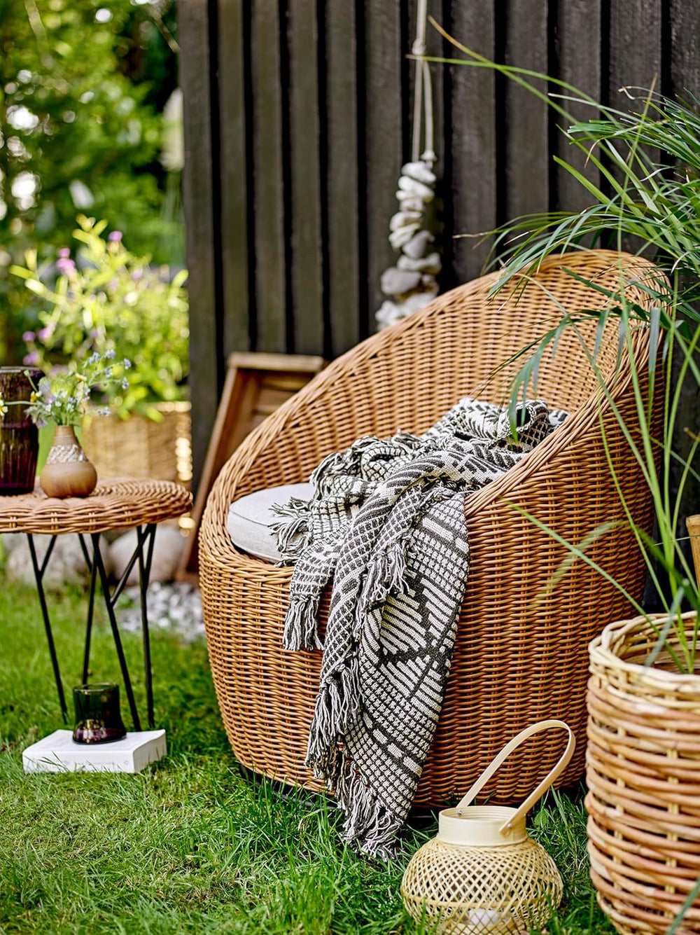 Bloomingville bedspread, black, cotton, 160cm Bloomingville Beds and Blankets