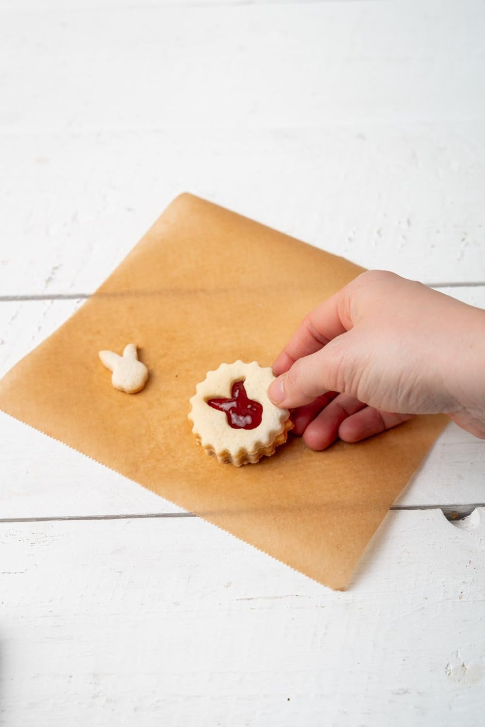 Zenker Ausstecher Linzer Hasenkopf – Hochwertiger Edelstahl, 2in1 Motiv für kreative Linzer Plätzchen, Spülmaschinenfest, Design aus Deutschland