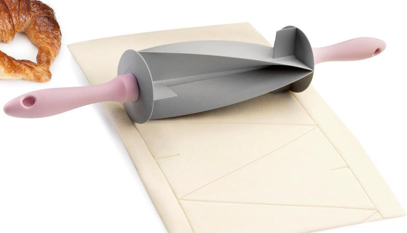 RODILLO CORTADOR DE Croissant, Plastic, grey/pink, 18 x 18 x 10 cm