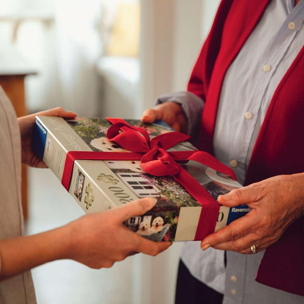 Ravensburger Puzzle 12001369 - Hummingbirds and Butterflies - 200 Piece Puzzle for Elderly and Seniors with Larger Puzzle Pieces, Grip, Large Image Template and Puzzle Base Puzzle Naty Shop