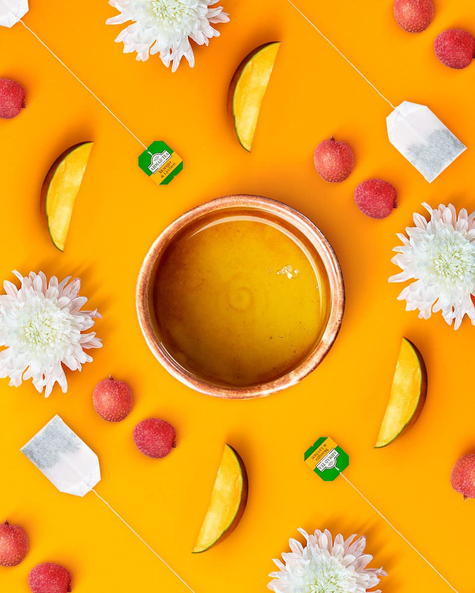 Ahmad Tea - Mango &amp; Lychee - Ceai verde cu mango și litchi - Cu bucăți de fructe - Plicuri de ceai ambalate individual, cu aromă sigilată, cu 2 g de ceai per porție - 20 de pliculețe de ceai cu bandă (pachet cu 2)