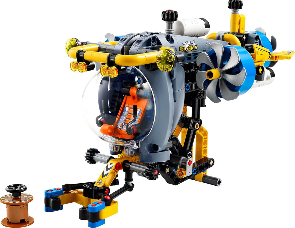 LEGO Technic Deep Sea Explorer Submarine Building Toy for Kids 9 Years Old Boys and Girls Creative Birthday Gift Ideas Buildable Vehicle with Rotating Propellers 42201 Building Sets Besuche den LEGO-Store