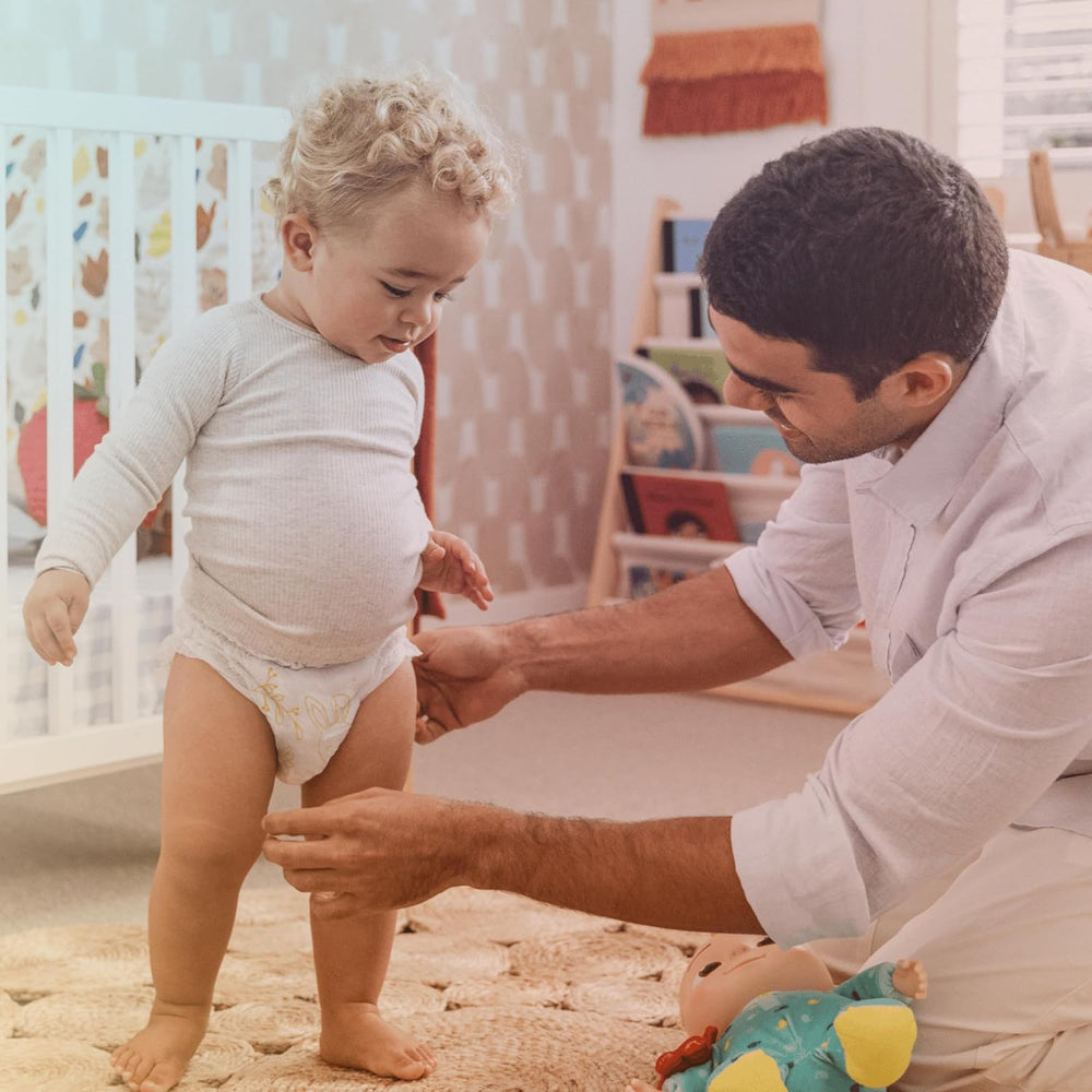 Pillo Diapers, Size 7, 84 Pieces, 4 Packs of 21 Diapers Each, Size 7 - XXL (15+ kg) - Baby Diapers