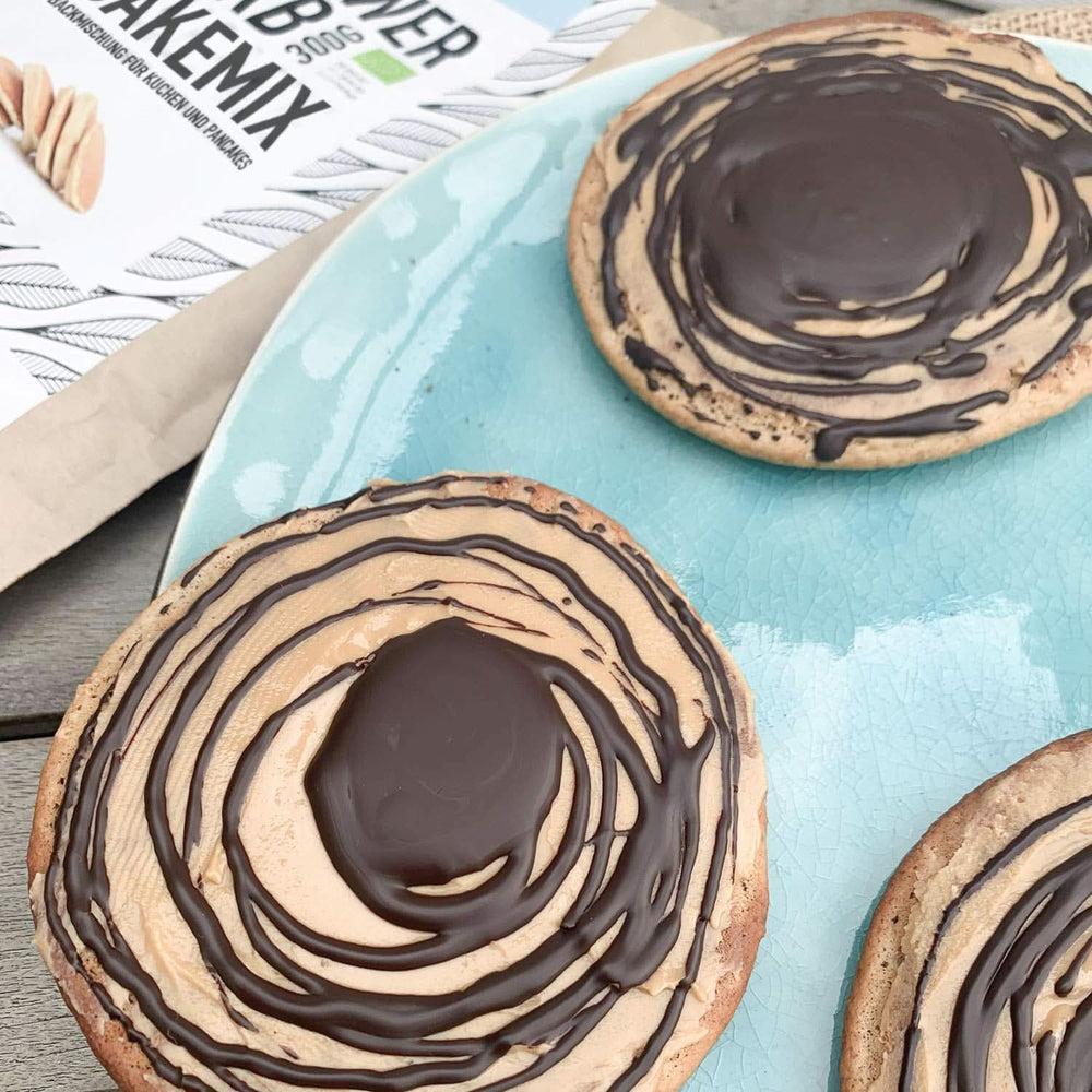 LOWER-CARB VANILLA CAKE BLEND - mix organic, fără gluten, pentru tort sau clătite, bogat in proteine Bucatarie Naty Shop