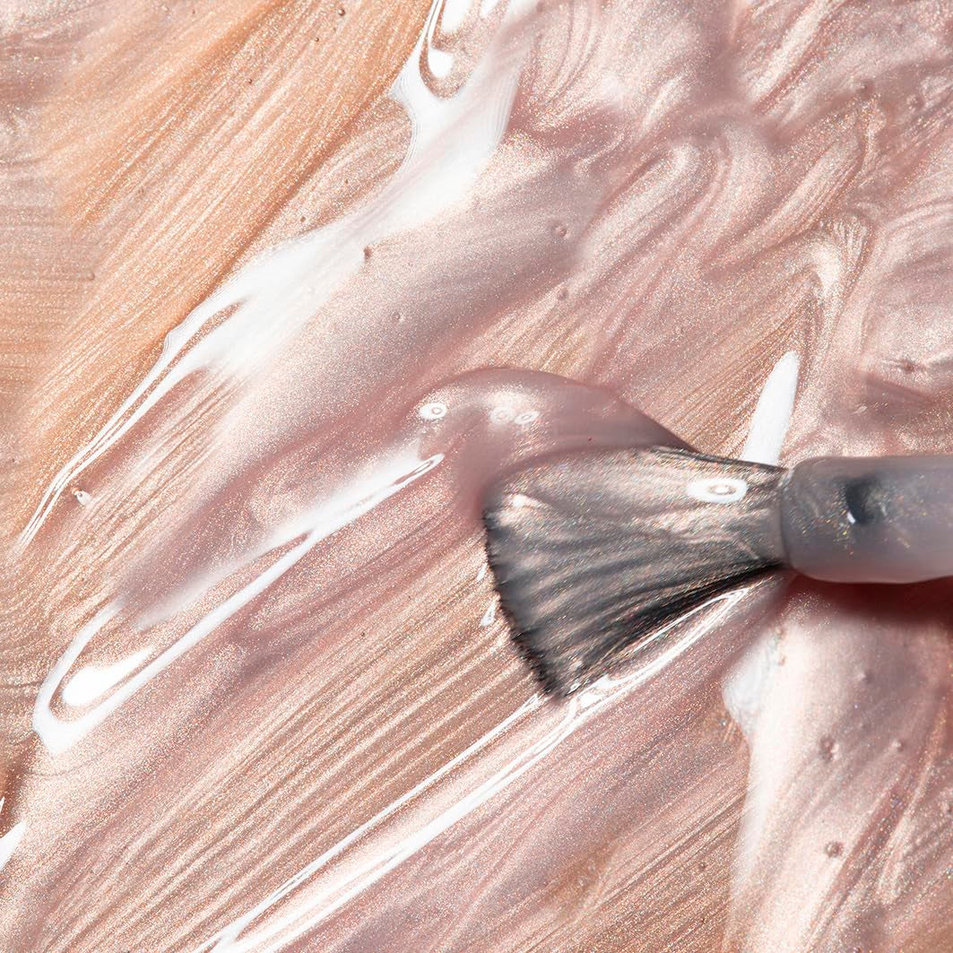 Collistar Puro nail polish, long-lasting nail polish with a shiny finish, no. 923 Champagne porcelain, 10 ml