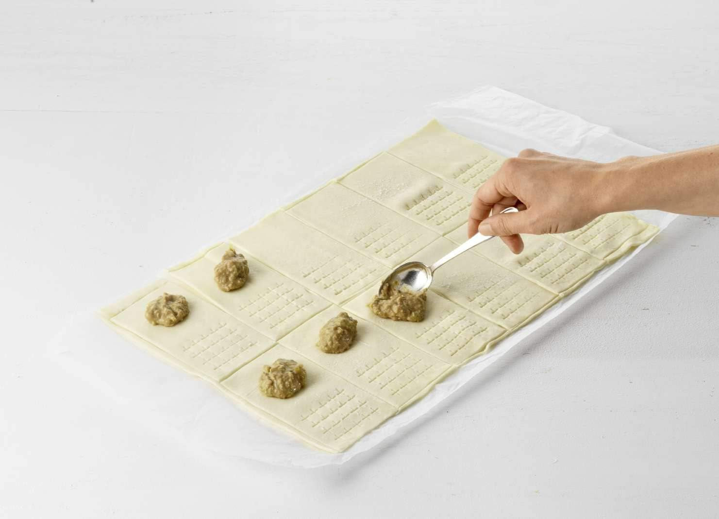 Betty Bossi Jalousie Stars Roller – Teigschneider zur Herstellung individuelle Sternenjalousien mit Wow-Effekt