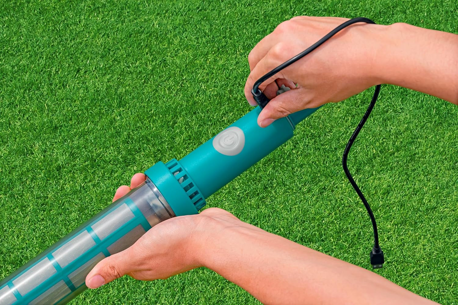 Bestway AquaSurge battery powered pool vacuum 251 cm