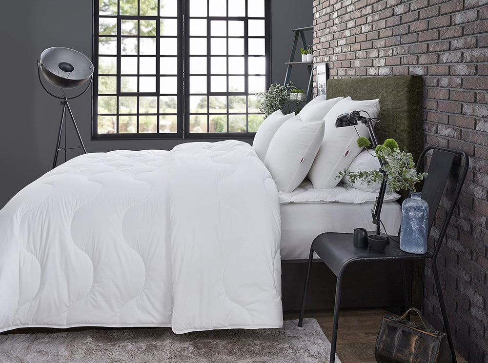 DODO | Elu Product of the Year 2023 L Quilt, 220 X 240 Cm, For double bed, Very soft, Recycled, Machine washable at 40 °C Duvets and quilts Naty Shop