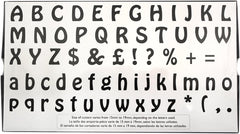 106M001 Forme de biscuiți Jem Alphabet pentru decorarea torturilor și a torturilor din zahăr, asortate, plastic, fildeș, 2 x 2 x 2 cm, set de 64 de piese