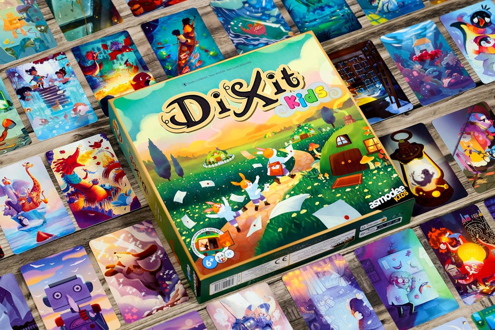 Asmodee Kids - Dixit Kids, board game for imagination and fantasy for children and the whole family, illustrated playing cards, 3-6 players, ages 6+, 25 min, Italian edition