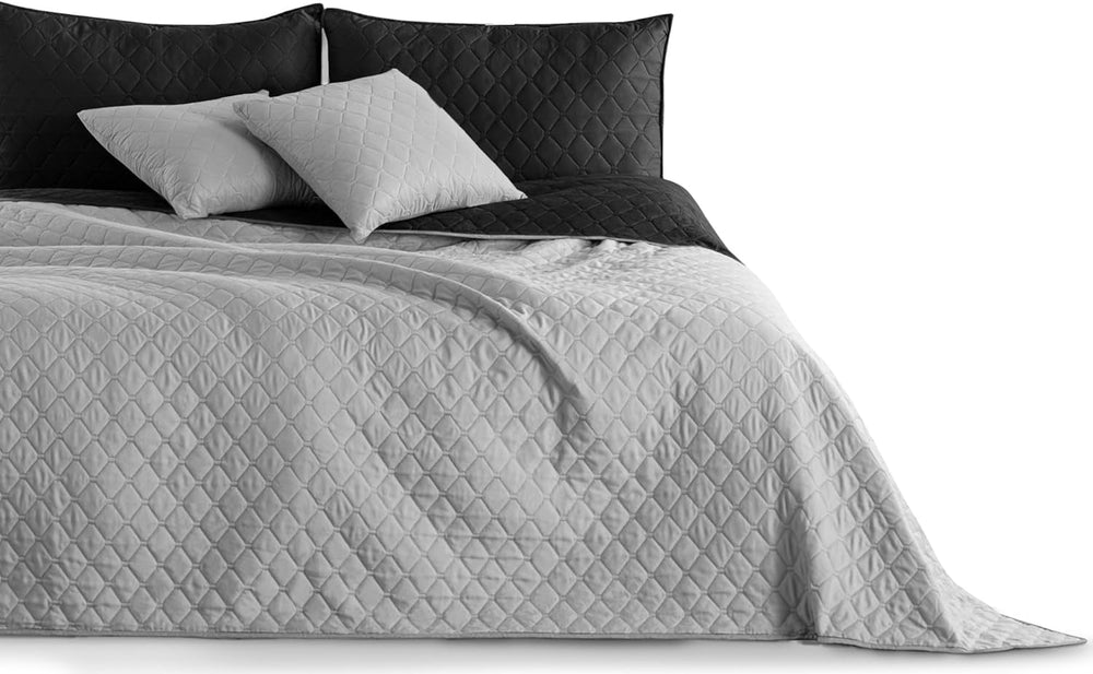 Decoking Bedspread 200 X 220 Cm Graphite Anthracite Silver Gray Two-sided bedspread easy to maintain Axel Beds and Blankets Besuche den DecoKing-Store Axel Silver Black 200 X 220 Cm