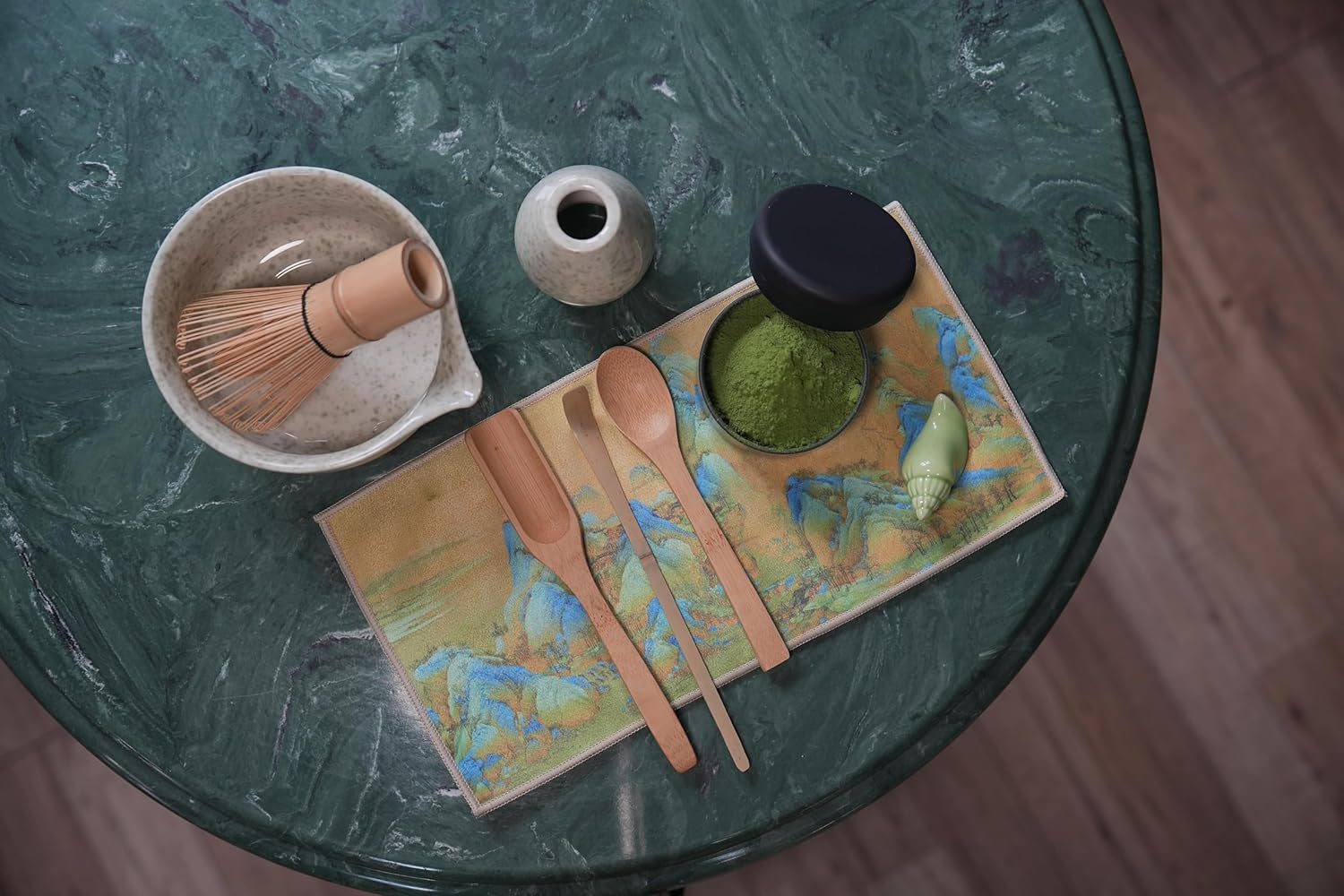 Matcha de calitate ceremonială din Japonia – pudră de matcha 100% naturală, măcinată manual din prima recoltă, ceai verde japonez original în cutie de 40 g – calitate pură și tradițională