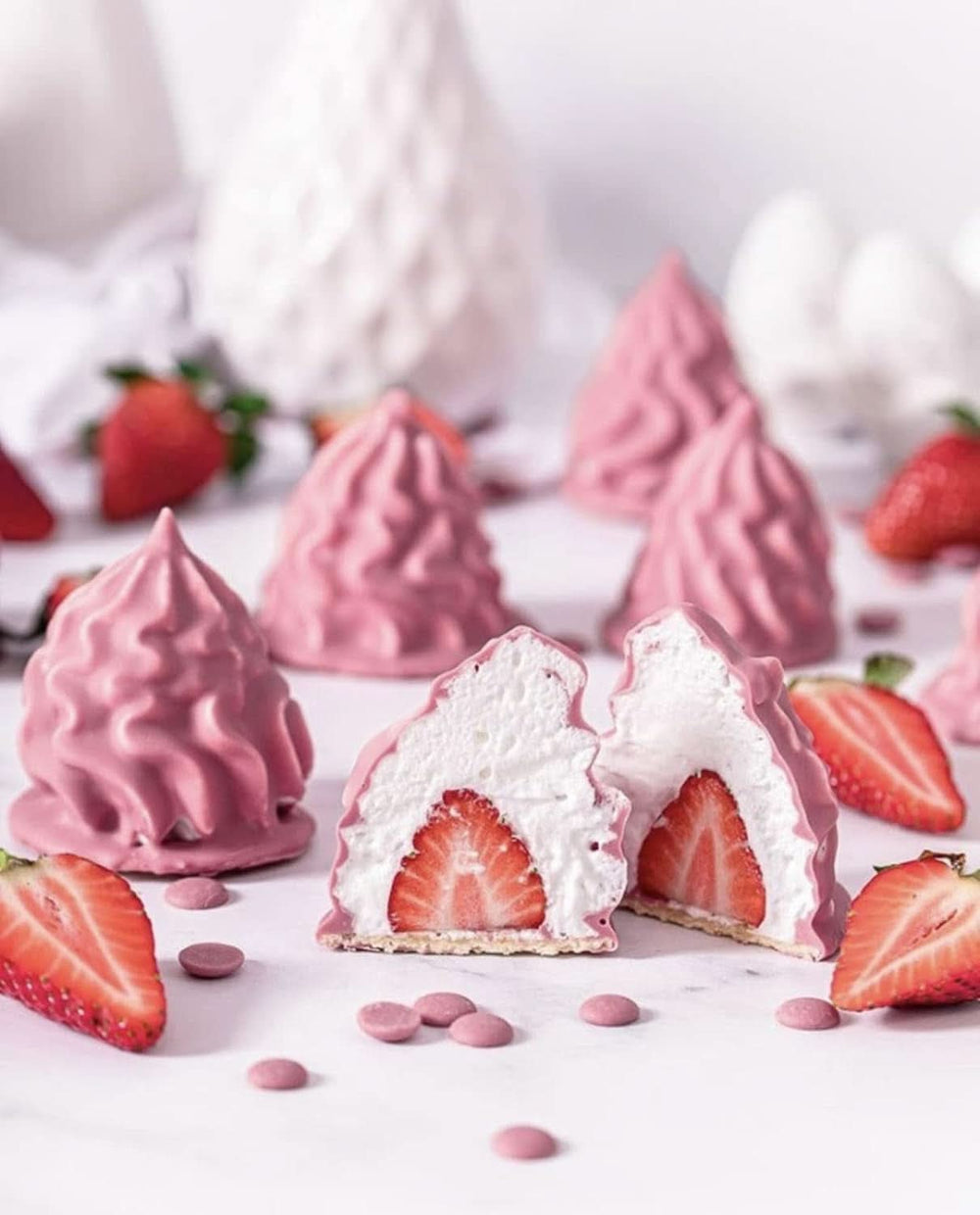 RUF Couverture Chips Ruby, 100 grams Glazes and Decor Naty Shop