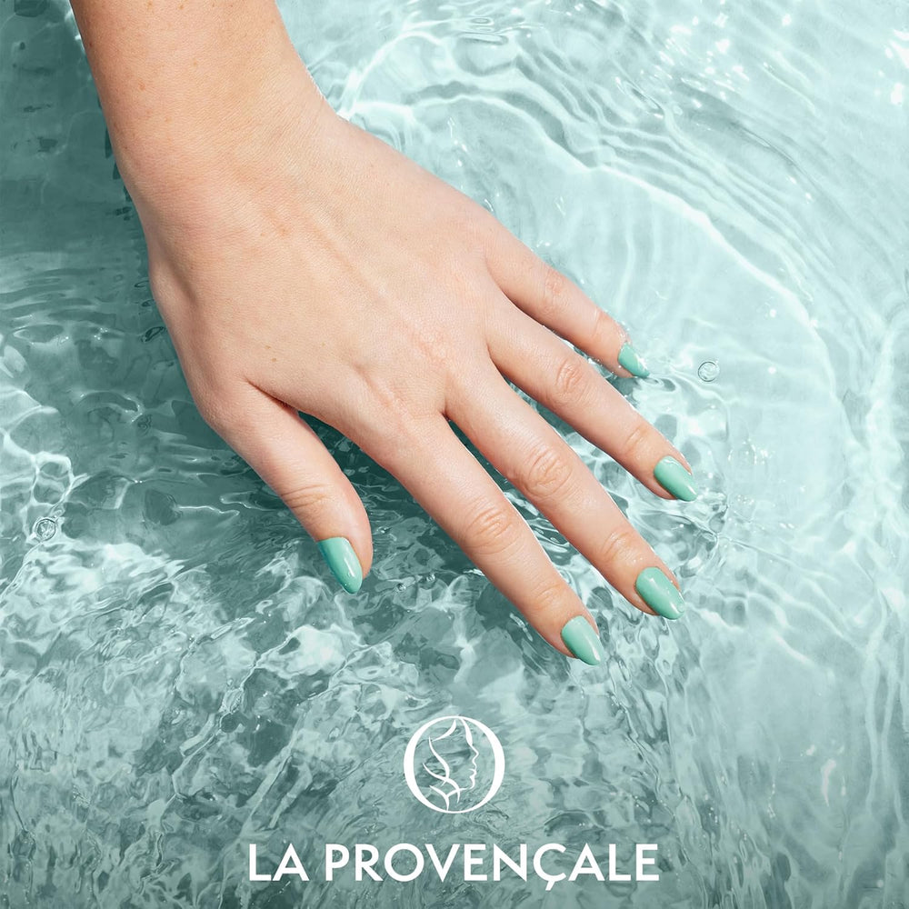 Le Vernis Solaire nail polish, long lasting