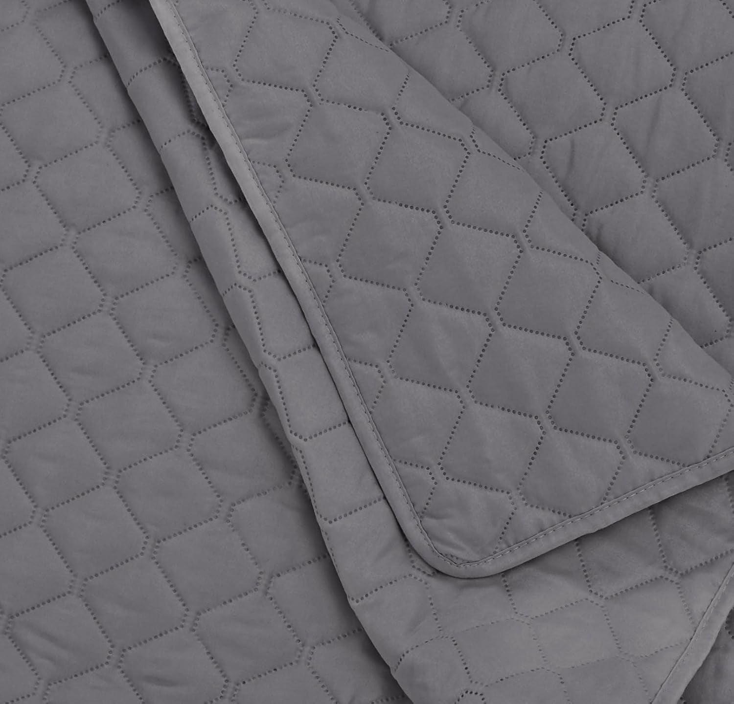 Amazon Basics oversized comforter with relief, 170 X 210 cm, dark gray diamond pattern Beds and Blankets Besuche den Amazon Basics-Store