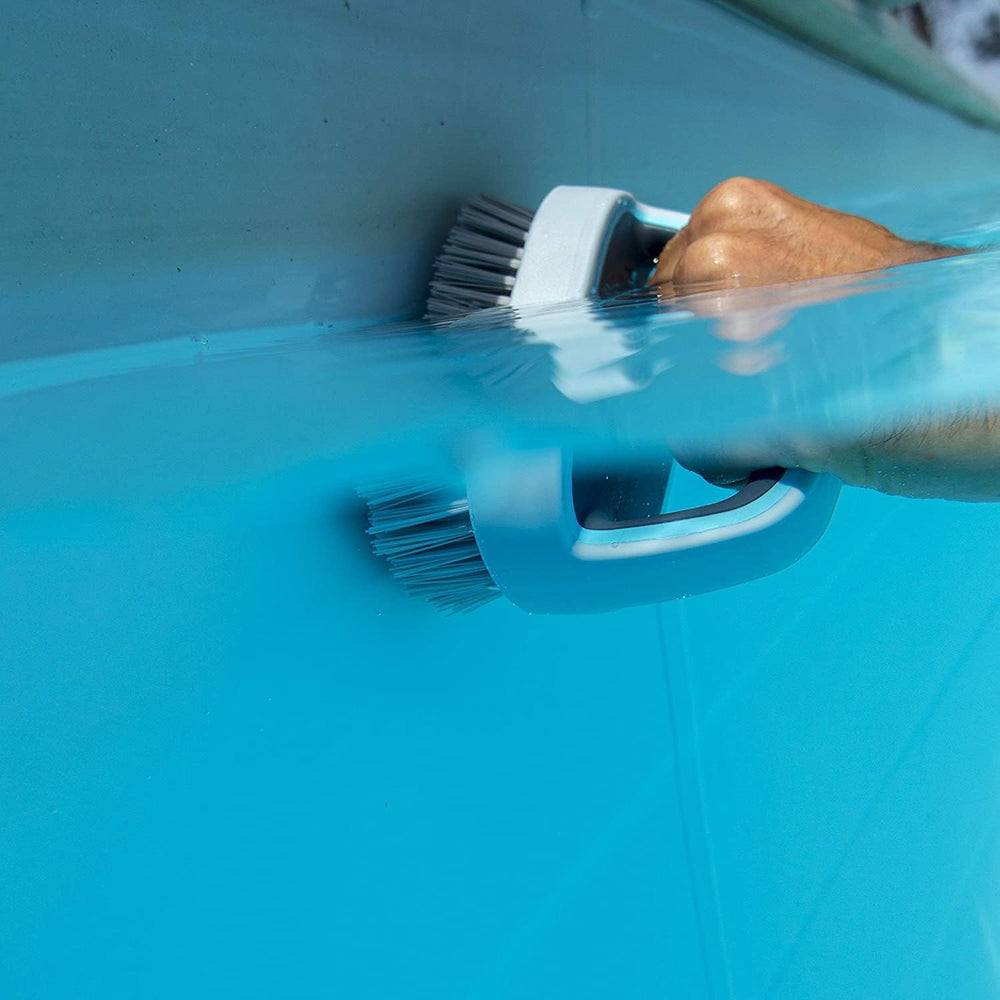 Gre HBP20 - Hand brush for cleaning pools, blue