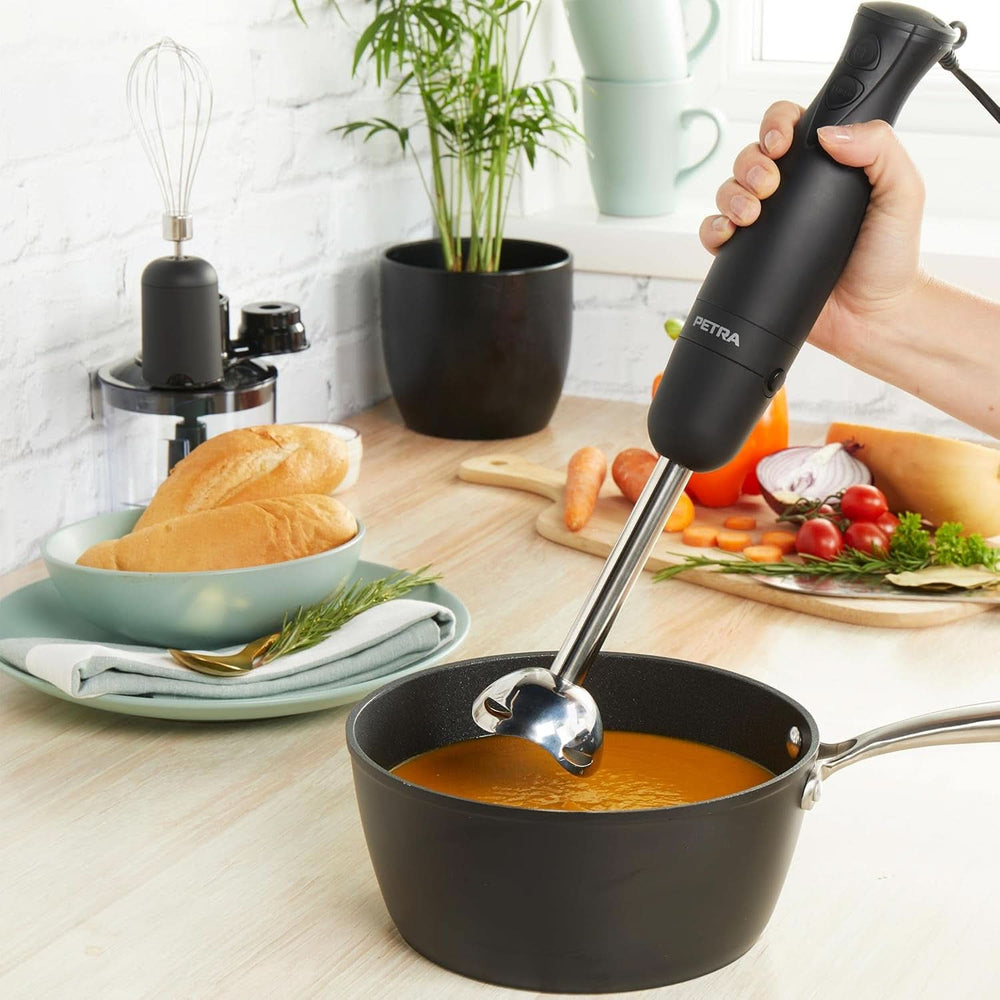 Petra PT2827BMBLKVDE 3-In-1 Mixer – Bpa-Free Attachments, 500Ml-Schüssel, 700Ml-Becher, Schneebesen, Mixen, Zerkleinern, 2 Geschwindigkeiten, Edelstahlklingen, Für Babynahrung, Smoothies, Saucen, 350W Mother and Child Naty Shop