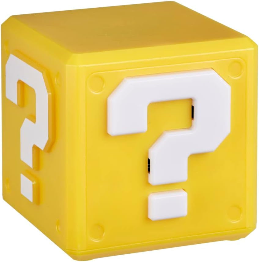 E9517100 Super Mario Celebration Board Game for Super Mario fans ages 8 and up with video game sound effects, Multi, Standard