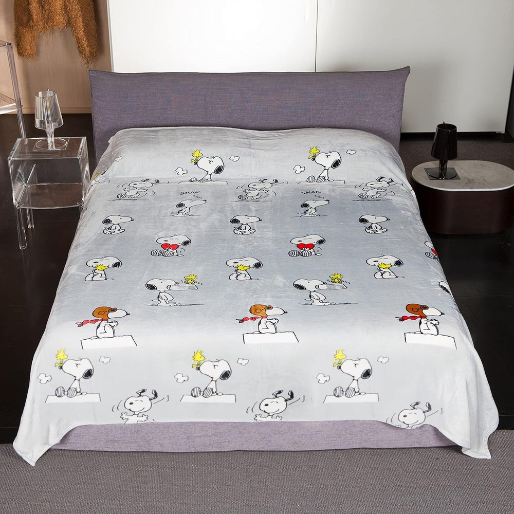 Kanguru Bed, bedspread, fleece blanket for double bed, microfiber blanket, Snoopy Peanuts GRAY, 230X230Cm, summer blanket, bedspread for bedroom Beds and Blankets Besuche den Kanguru-Store 230 X 230 double bed Snoopy gray