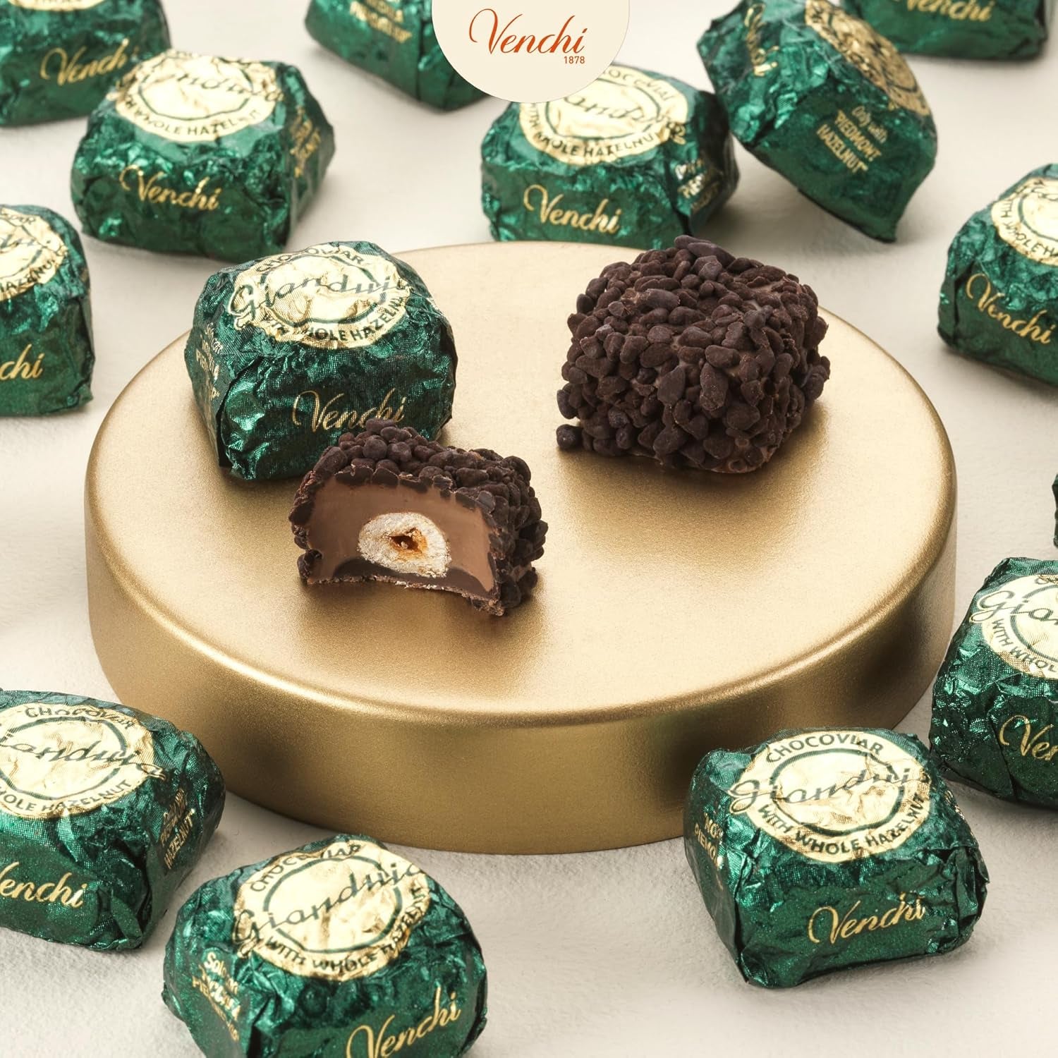 Venchi – Chocoviar Gianduia, pralines in a 1 kg bag, Gianduia chocolate produced exclusively with "Piedmont forest hazelnuts", gluten-free, without artificial colors and without preservatives