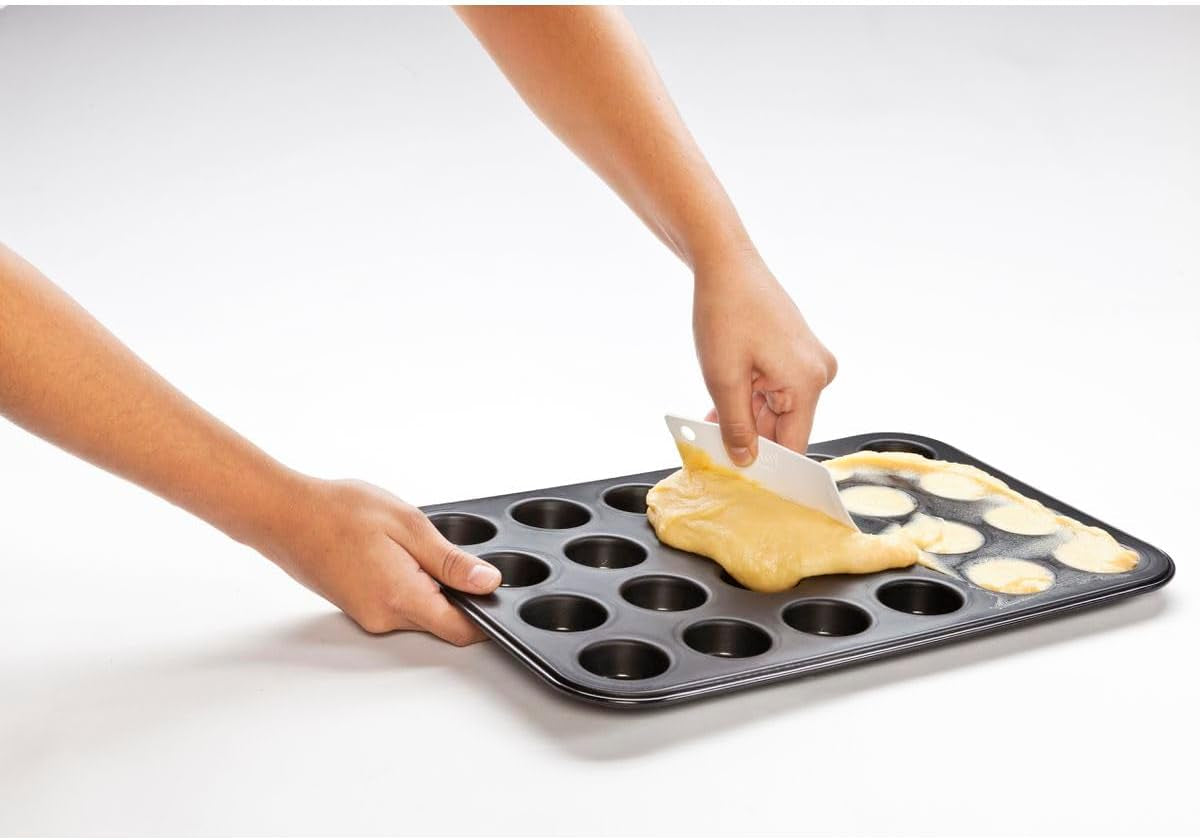 Zenker 6541 Black Metallic 24Er Mini-Muffinform – Antihaftbeschichte Für Perfekte Mini-Muffins, Ø 4.5 Cm, ​​Made in Germany Molds and baking trays Naty Shop