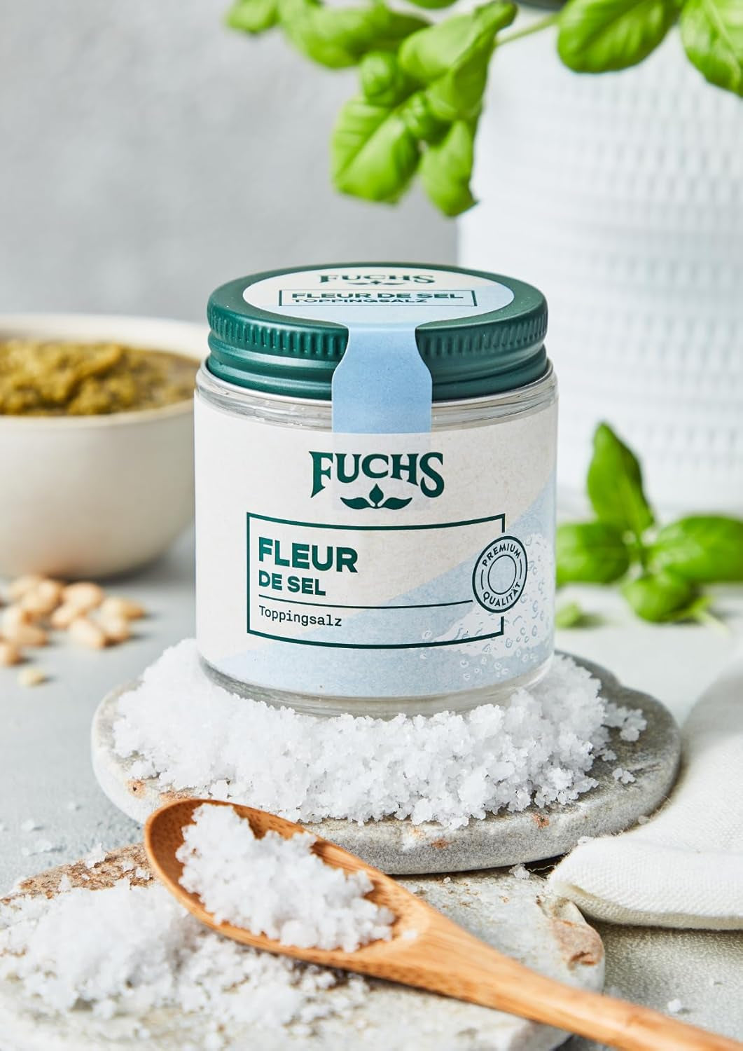 Fuchs Gewürze - Fleur de Sel | Noble Topping Salt for Asparagus, Seafood and Fish | Meersalz in Premium Quality 100 g im wiederverschließbaren Gewürzglas