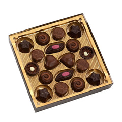 Lindt, chocolate box with 18 pralines each in 6 assortments, 90 grams Naty Shop Chocolates