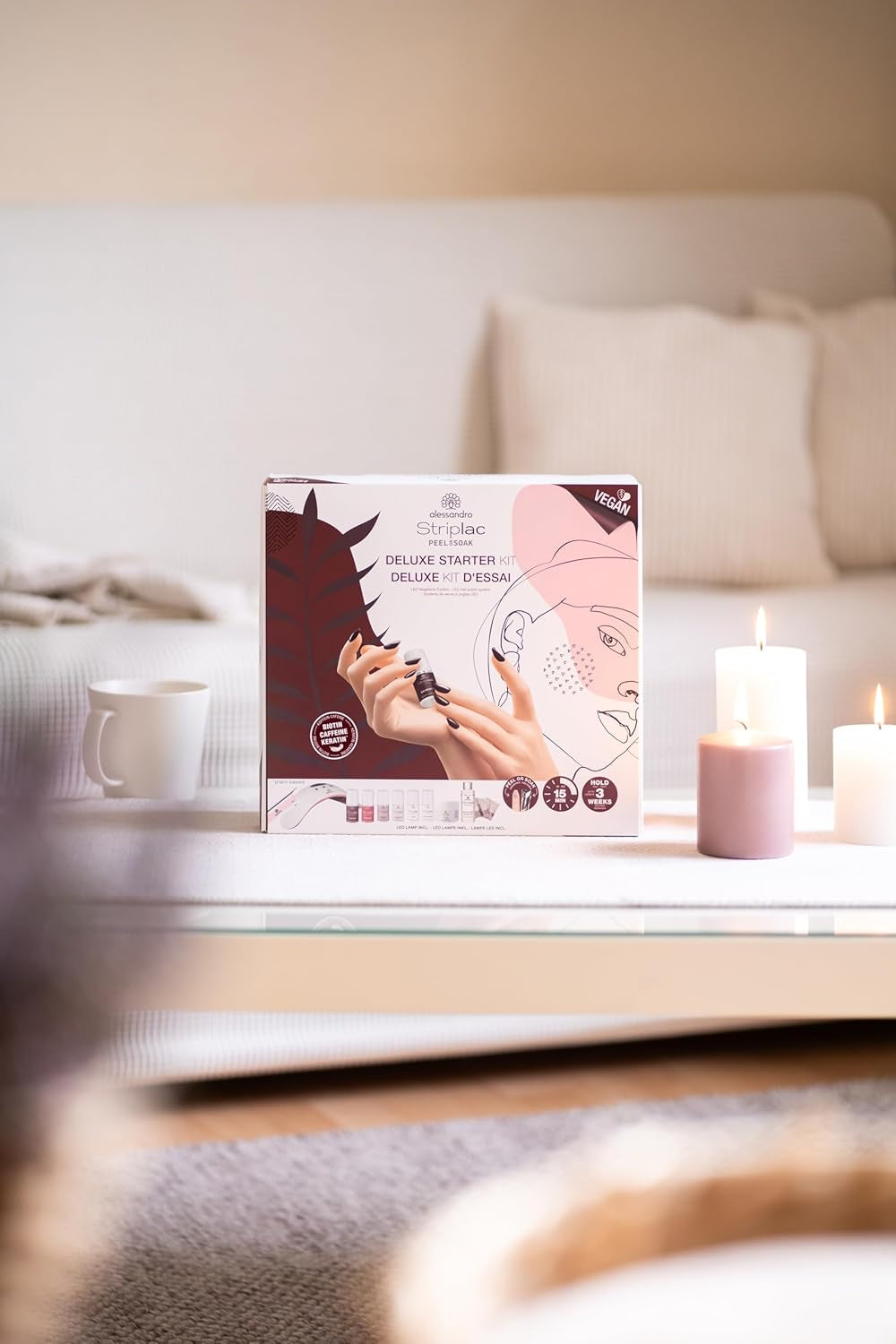 alessandro STRIPLAC PEEL OR SOAK DELUXE KIT - UV nail polish set - For a professional and delicate manicure in 15 minutes - Vegan and cruelty-free - Includes LED lamp