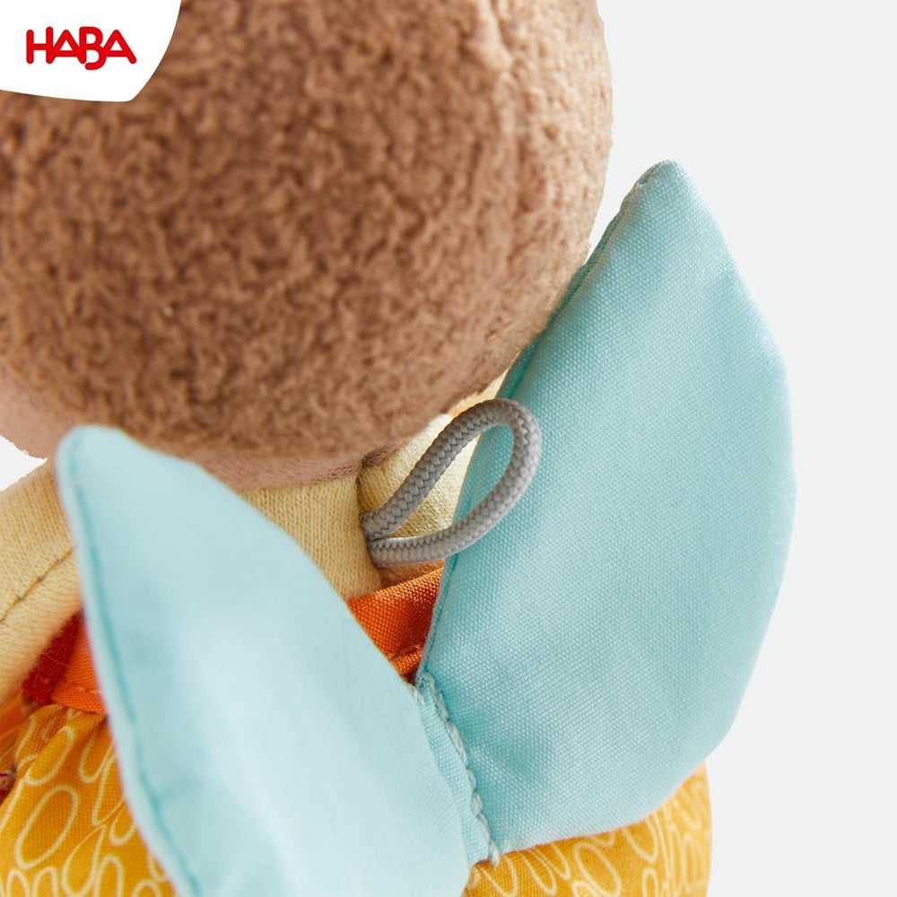 HABA Înger Păzitor Holly – Păpușă din material textil pufoasă (15 cm), cadou perfect de bun venit pentru bebeluși și copii mici – Lavabilă la 30 °C – 2011871001