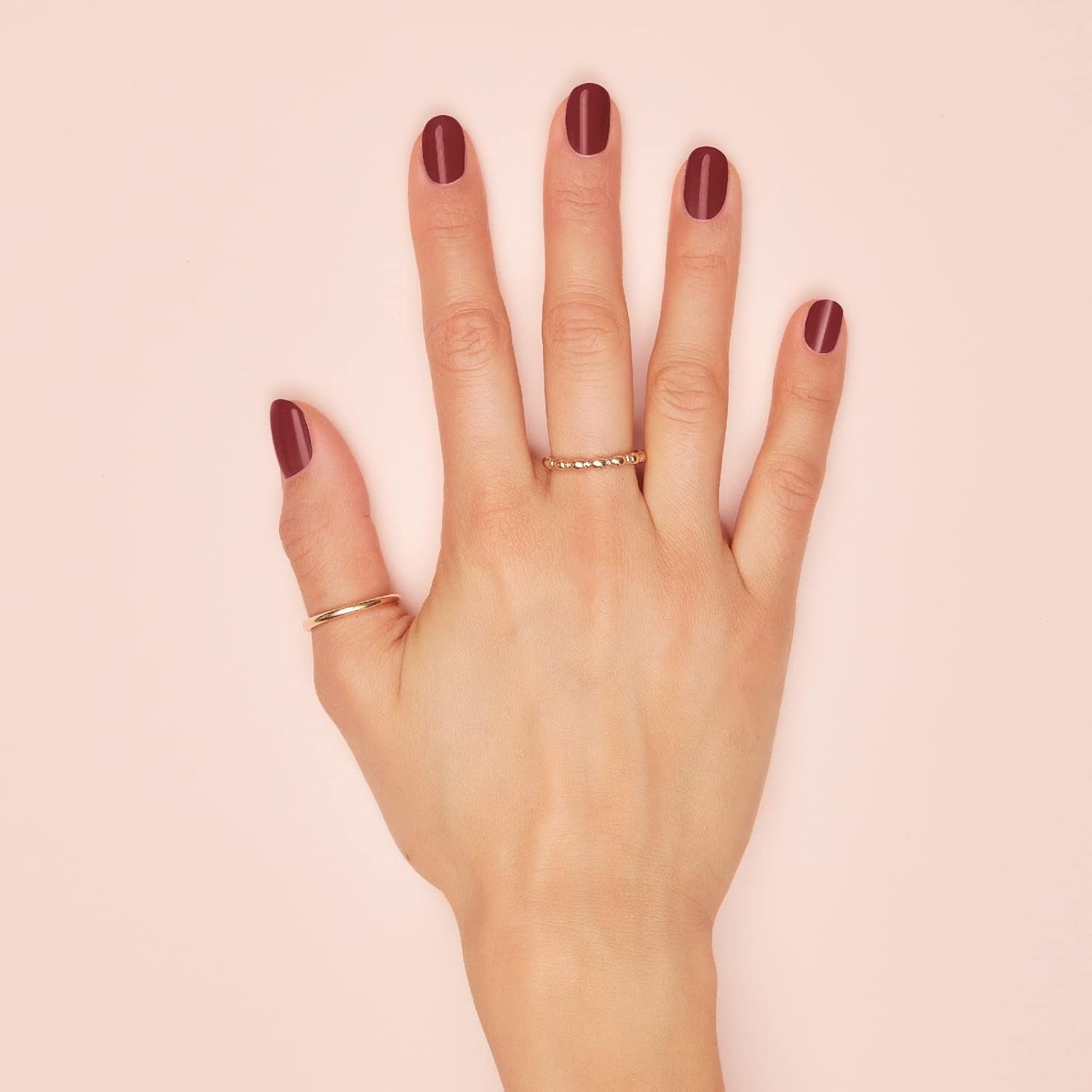 Milano Professional semi-permanent nail polish, no. 21 Burgundy, volumizing effect, long-lasting, for intense and glossy nails, 4.5 ml