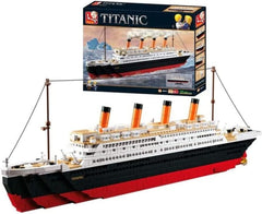 Sluban Klemmbausteine ​​Sluban SL95337, Großer Bausatz (1012 Teile) [M38-B0577], Spielset, Klemmbausteine, Schifffahrt, mit Spielfigur, Titanic, Mehrfarbig