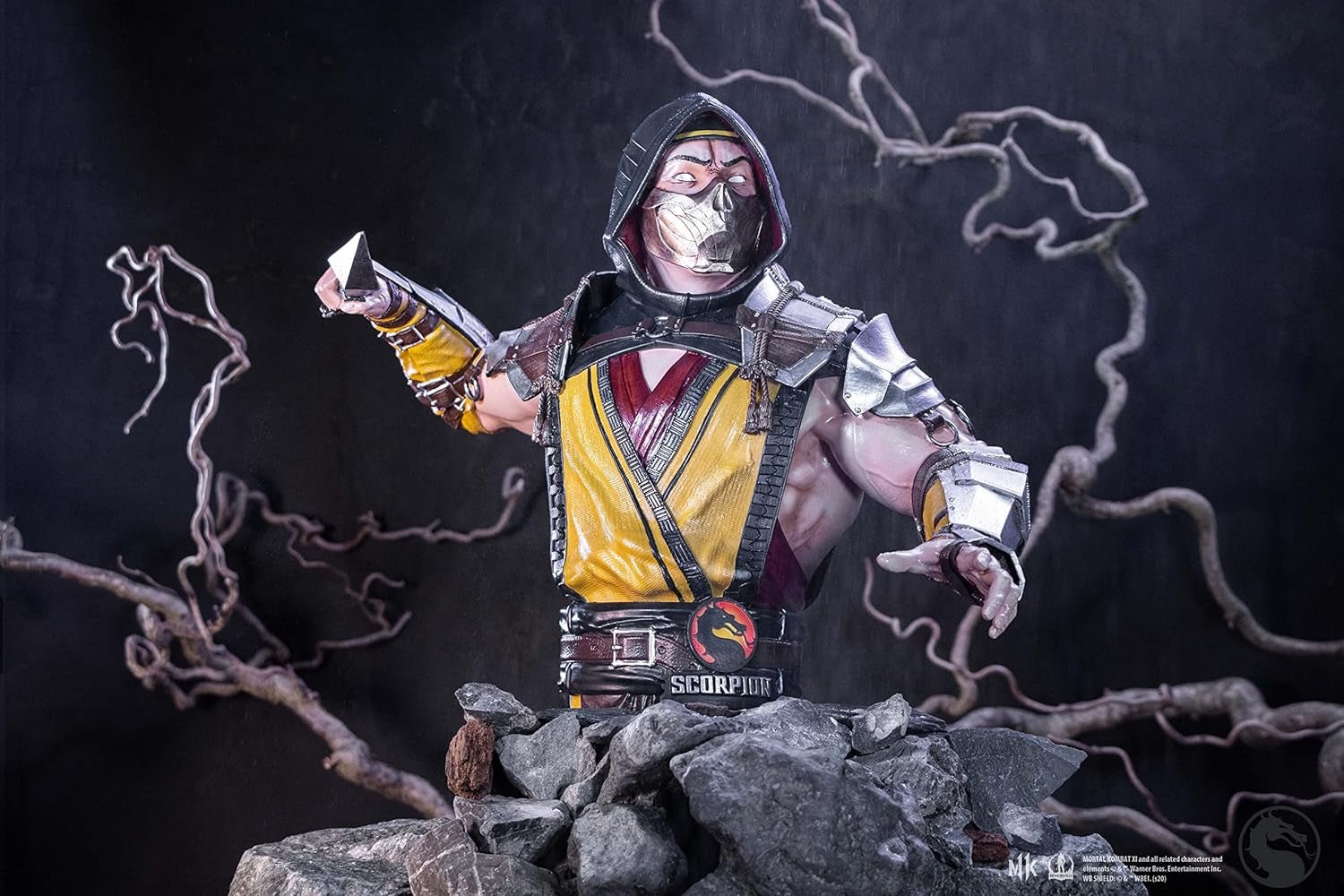 Bust scorpion Mortal Kombat licențiat oficial, galben, 29.5 cm, rășină sintetică Statuete si sculpturi Naty Shop