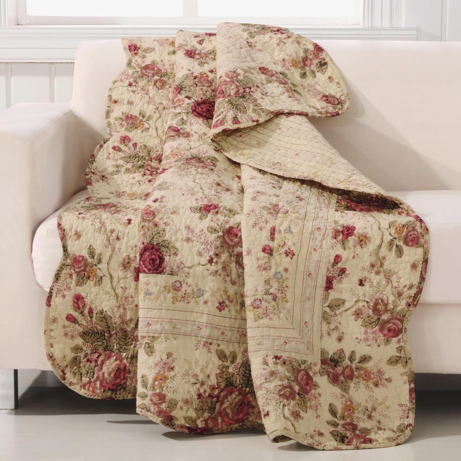 Greenland Home Antique Rose - classic, traditional floral pattern - 100% cotton, quilted, throw blanket, 127 X 152.4 cm, ecru Beds and Covers Greenland Home Fashions