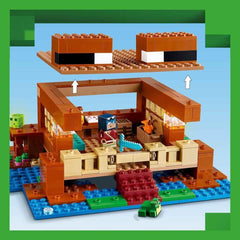 LEGO Minecraft The Frog House, toy house with figures including zombie, slime and drowning man, plus accessories such as toy boat and workbench, gift for boys and girls from 8 years old 21256 Building sets Besuche den LEGO-Store