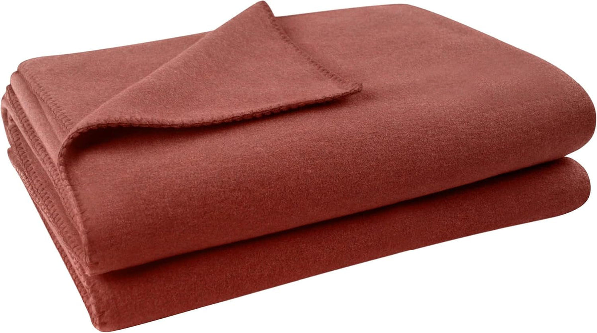 Zoeppritz blanket in color: Red, Made of 65% Polyester, 35% Viscose, Size: 160X200 Cm, 103291-851-160X200 Beds and Blankets 'zoeppritz since 1828' Default title